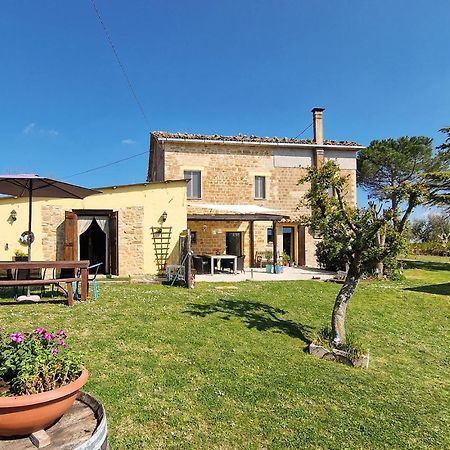 Villa Pilotti Country House Penna San Giovanni Eksteriør billede