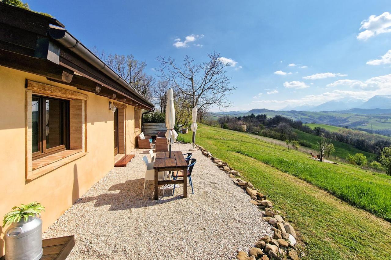 Villa Pilotti Country House Penna San Giovanni Eksteriør billede