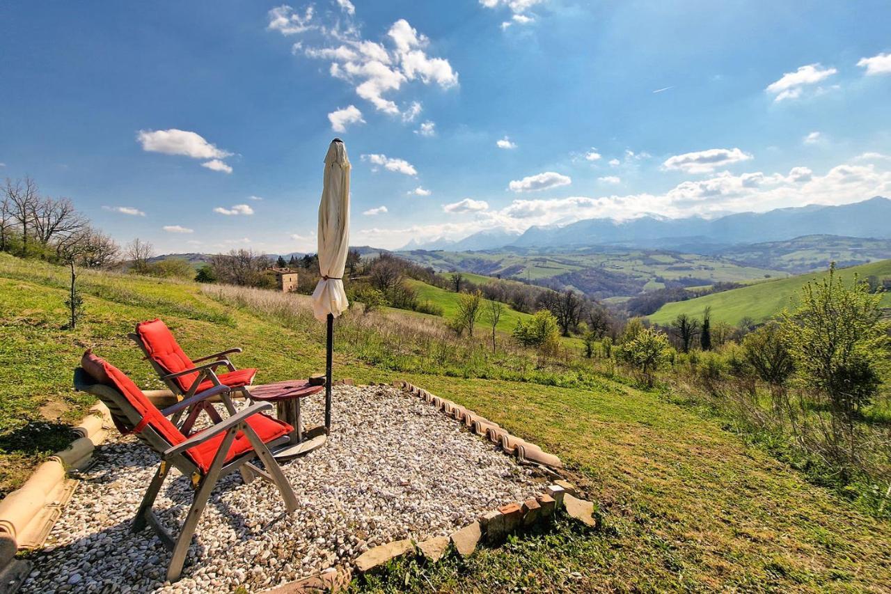 Villa Pilotti Country House Penna San Giovanni Eksteriør billede